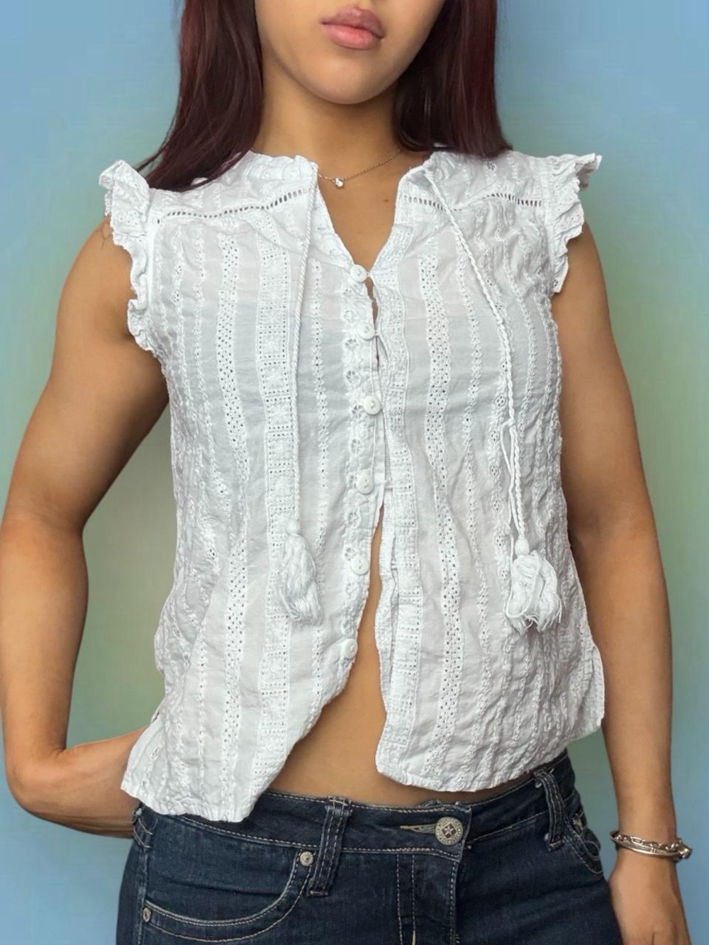 GG Collection White Eyelet Tie-Front Sleeveless Camisole